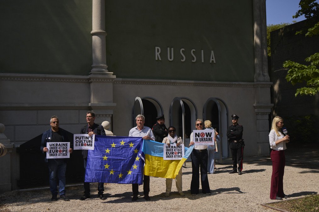 Protests against Russia's aggression against Ukraine took place in front of the Russian Pavilion on the first day of the 61st Venice Biennale on May 09, 2026, in Venice, Italy. (Source: Getty Images) Protests against Russia's aggression against Ukraine took place in front of the Russian Pavilion on the first day of the 61st Venice Biennale on May 09, 2026, in Venice, Italy. (Source: Getty Images)