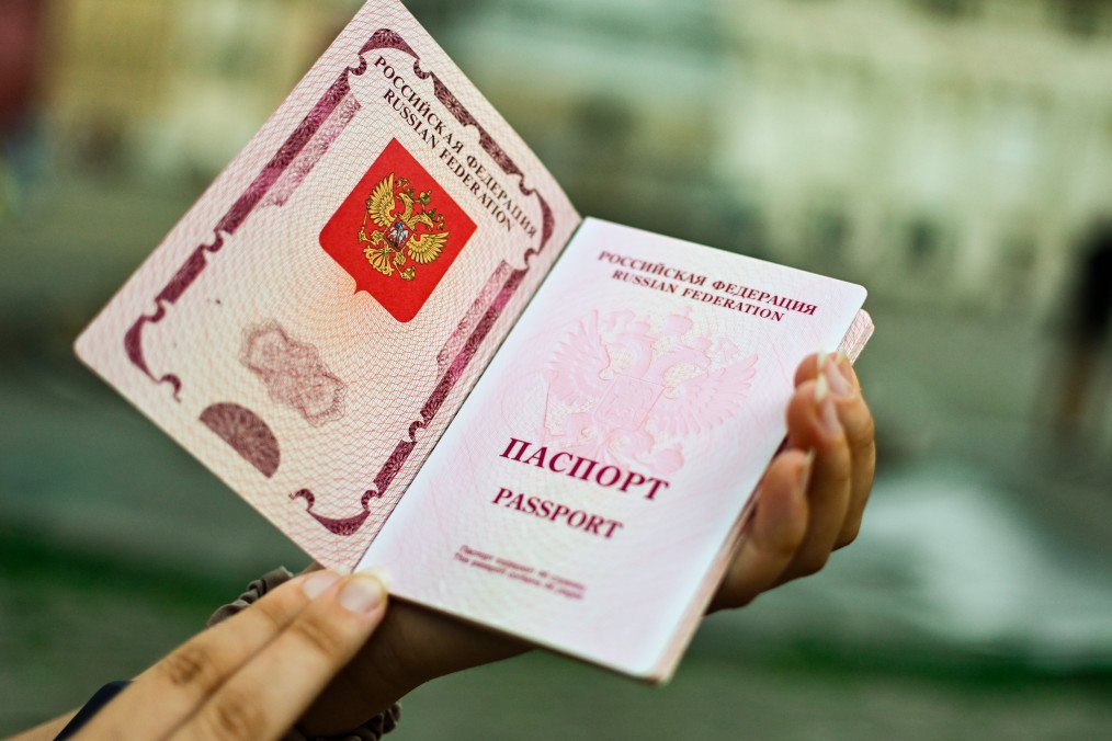 Russia Seizes Land from Ukrainians Refusing Citizenship in Occupied Territories