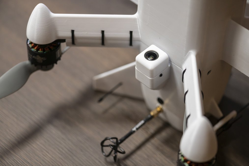 Prototype of a Ukrainian interceptor drone developed by Amazing Drones during a joint press conference with Japan’s Terra Drone in Kyiv, March 2026. (Source: Getty Images)