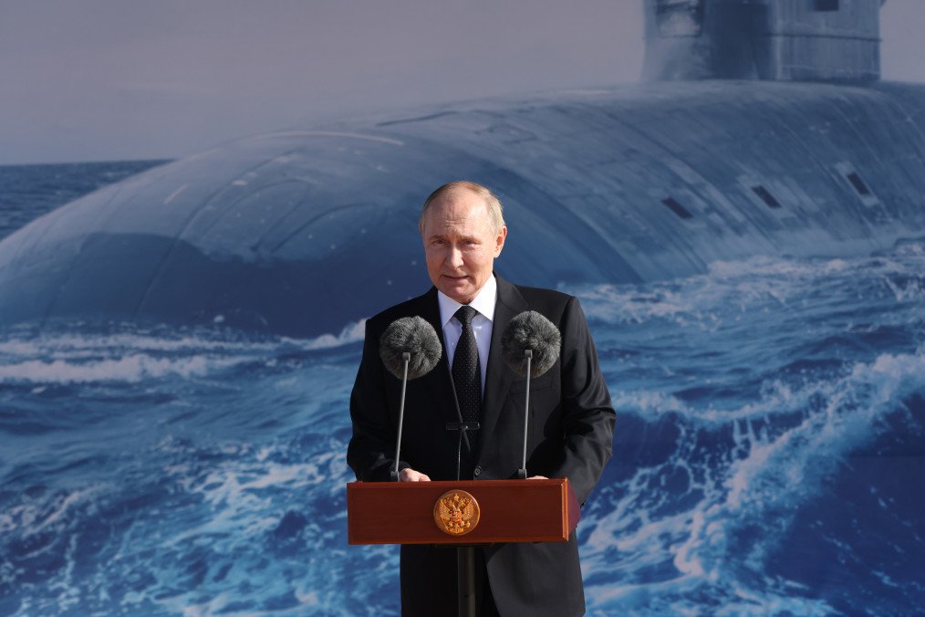 Putin visits Sevmash naval shipyard ahead of Russian Navy Day, July 2025. (Source: Getty Images)