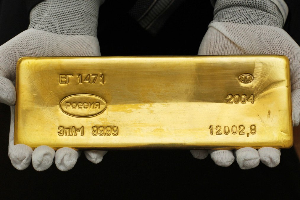 A Russian golden bar. (Source: Russian media)