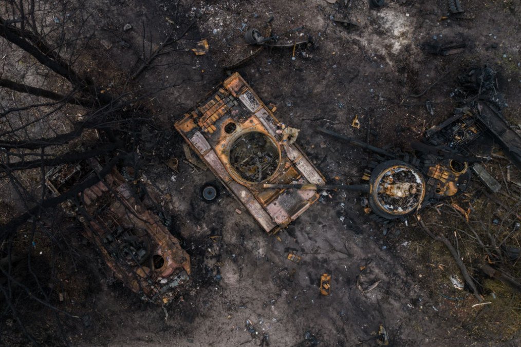 Destroyed Russian military equipment in the center of Izyum, Ukraine, on September 14, 2022. (Source: Getty Images) Destroyed Russian military equipment in the center of Izyum, Ukraine, on September 14, 2022. (Source: Getty Images)