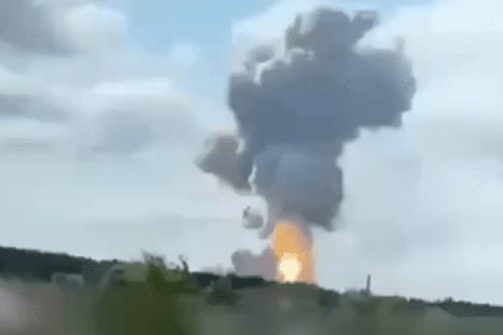 Explosion Rocks Military Factory in Ryazan, Killing Four Russian Soldiers and Injuring Dozens Explosion Rocks Military Factory in Ryazan, Killing Four Russian Soldiers and Injuring Dozens