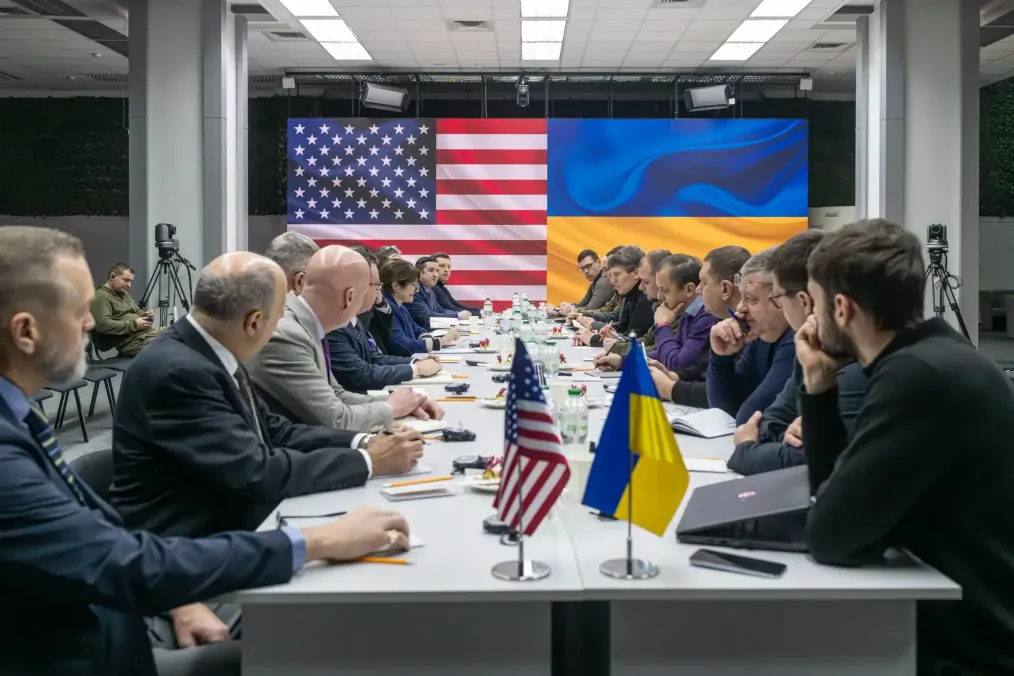 A meeting between Ukrainian and American officials focused on strengthening defense cooperation on February 4, 2026. (Photo: Ukraine’s Ministry of Defense)