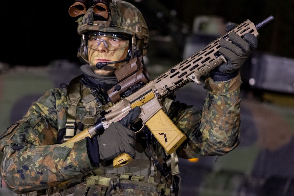 A German Bundeswehr soldier holds the new Heckler & Koch G95 assault rifle at the Grafenwöhr training area in Germany on December 4, 2025. (Source: Getty Images)