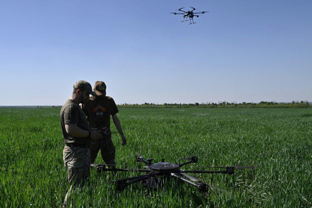 Ukrainian servicemen of the “Achilles” Battalion from the 92nd Brigade of the Ukrainian Army prepare to run test flights with a Vampire hexacopter drone ahead of missions, in the eastern Donetsk region on April 30, 2024. (Source: Getty Images)