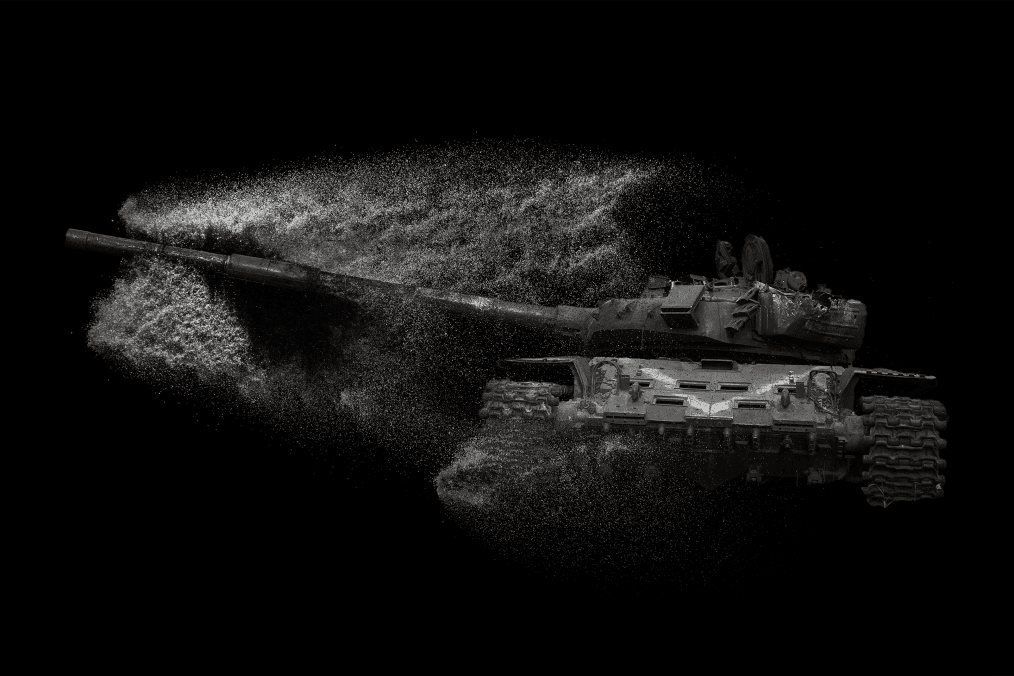 Daily Update: Russia Loses 1,420 Troops, 25 Artillery Systems in One Day Illustrative image. Destroyed Russian tank. (Source: UNITED24 Media)
