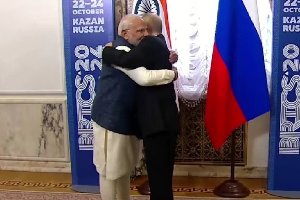 Modi Hugs Putin and Discusses Peaceful Resolution for “Ukraine Conflict” During BRICS Summit in Russia