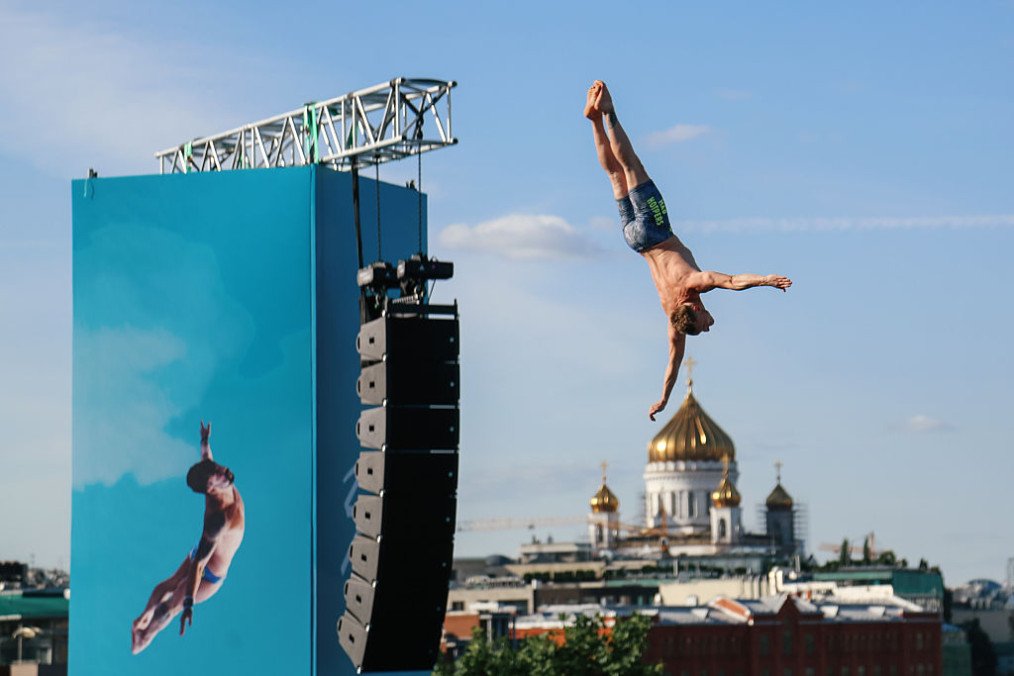 Cliff diver seen jumping during the Moscow Cup, International High Diving tournament in Russia. (Source: Getty Images)