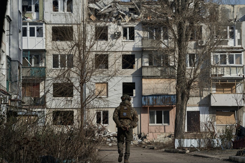 Russian Forces Retreat From Western Outskirts of Pokrovsk, Ukrainian Military Reports Russian Forces Retreat From Western Outskirts of Pokrovsk, Ukrainian Military Reports