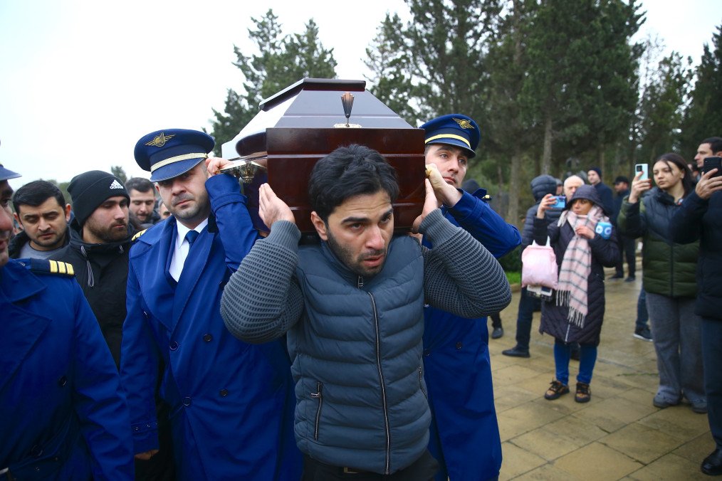 Azerbaijani Media Names Russian Commander Linked to Passenger Plane Crash Azerbaijani Media Names Russian Commander Linked to Passenger Plane Crash