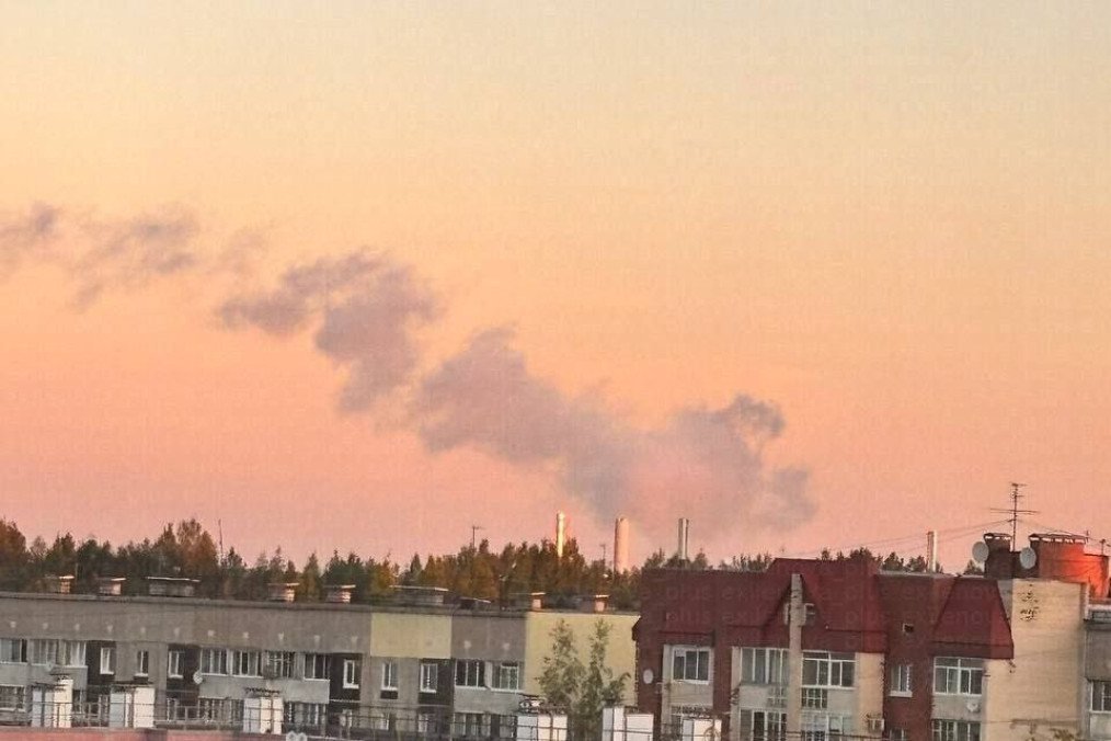 Russia’s Biggest Oil Export Terminal Hit by Drone Strike in Leningrad Region, Fires Reported Russia’s Biggest Oil Export Terminal Hit by Drone Strike in Leningrad Region, Fires Reported