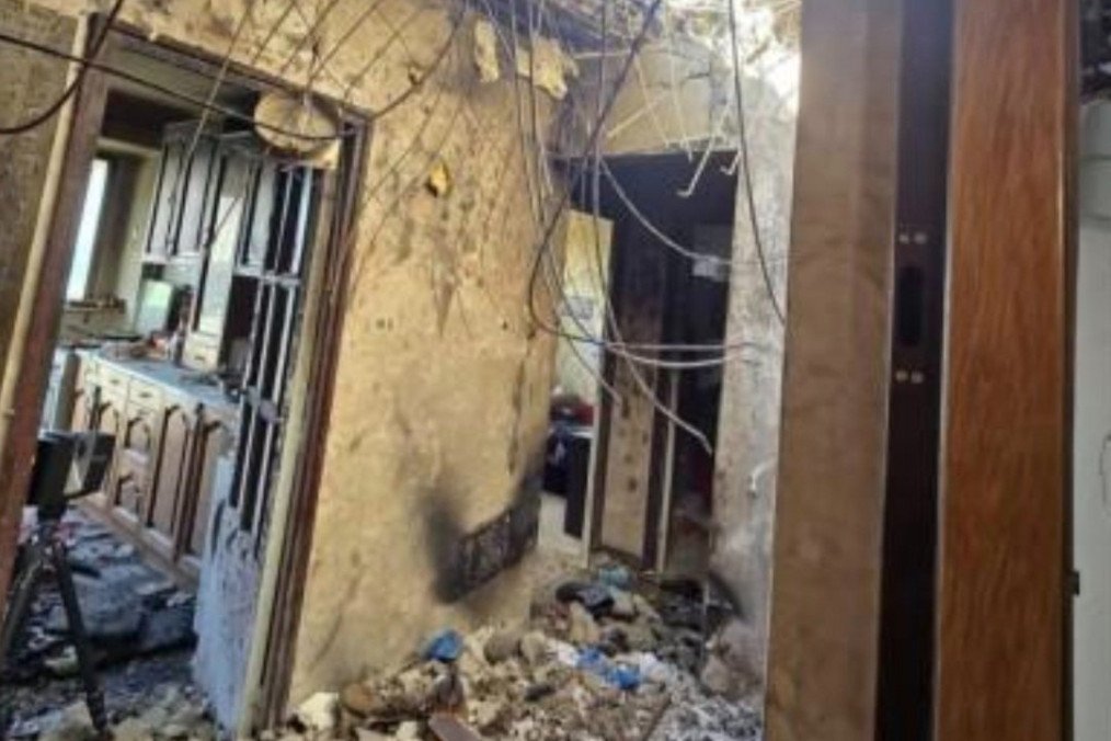 Photo from inside the apartment hit by a Russian drone in Galați, Romania. (Source: GeoInsider/X)