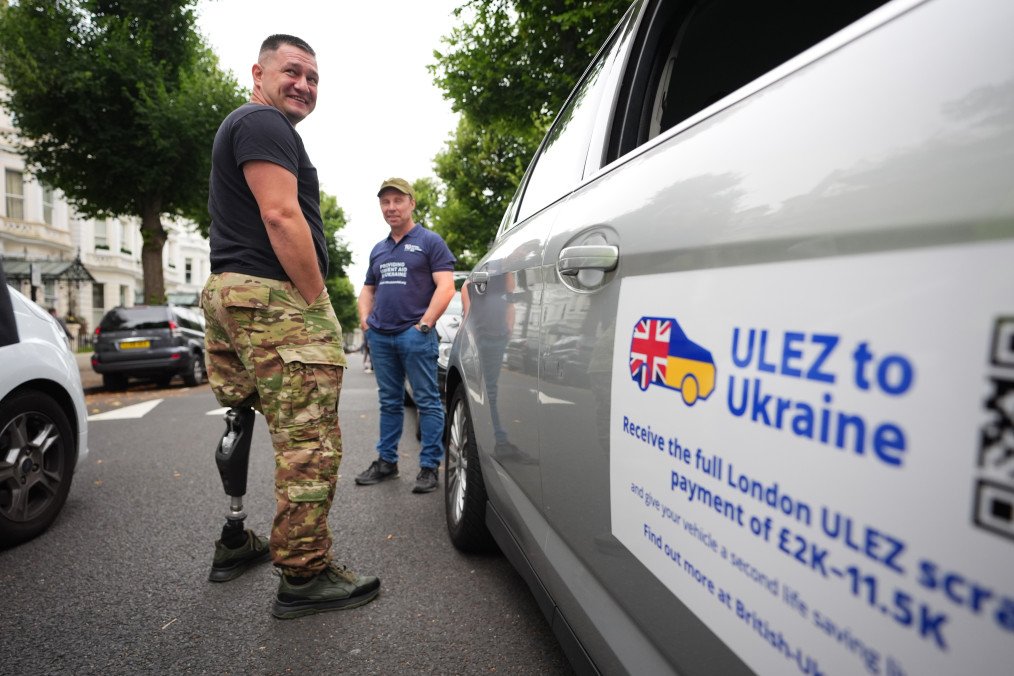 More Than 300 Cars From UK Donated to Ukraine Under ULEZ Scrappage Scheme