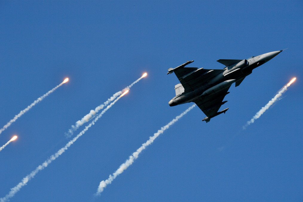 A Gripen fighter jet of the Hungarian Air Force fires an infrared countermeasure over the Danube River in Budapest on August 20, 2019. (Source: Getty Images) A Gripen fighter jet of the Hungarian Air Force fires an infrared countermeasure over the Danube River in Budapest on August 20, 2019. (Source: Getty Images)