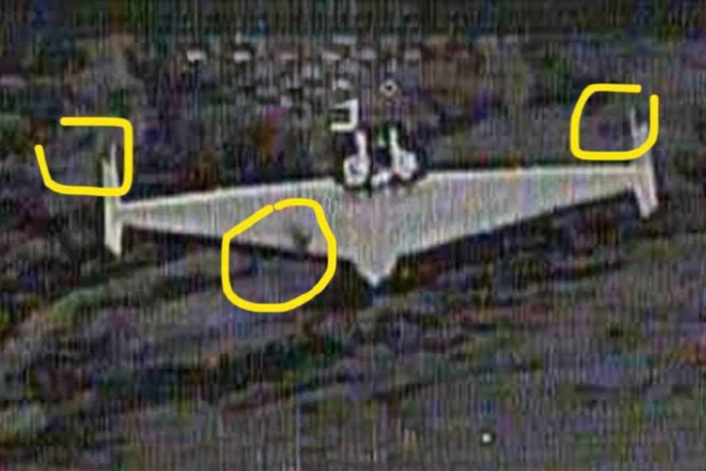 Rear-view cameras mounted on both the upper and lower sections of a downed Shahed drone. (Source: Pro Zvyazok by Serhii Flesh) Rear-view cameras mounted on both the upper and lower sections of a downed Shahed drone. (Source: Pro Zvyazok by Serhii Flesh)