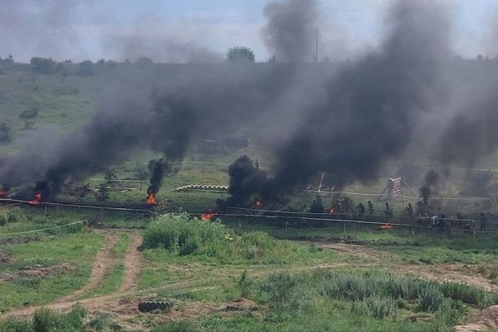 Russian Missile Strike Kills Six Ukrainian Soldiers at Sumy Shooting Range, Over 10 Injured Russian Missile Strike Kills Six Ukrainian Soldiers at Sumy Shooting Range, Over 10 Injured