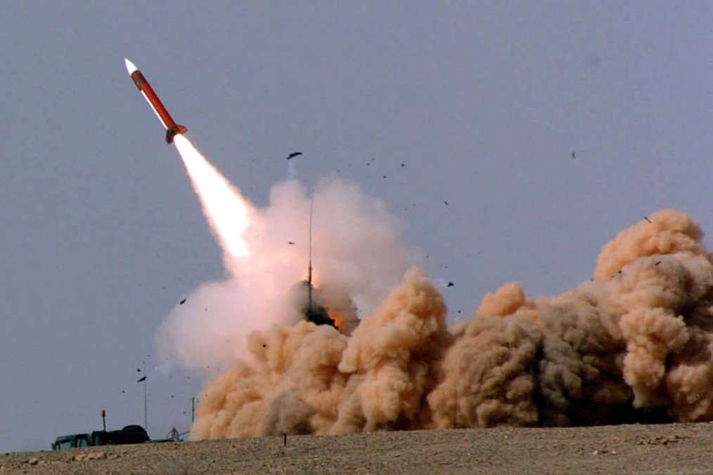 A Patriot missile is launched during the joint US-Israel “Juniper Cobra” air defense exercise in southern Israel, April 12, 2005. (Source: Getty Images)