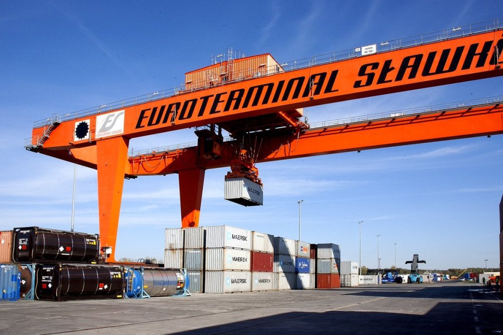 Poland to Build Europe’s Largest Logistics Hub to Support Ukraine’s Reconstruction Poland to Build Europe’s Largest Logistics Hub to Support Ukraine’s Reconstruction