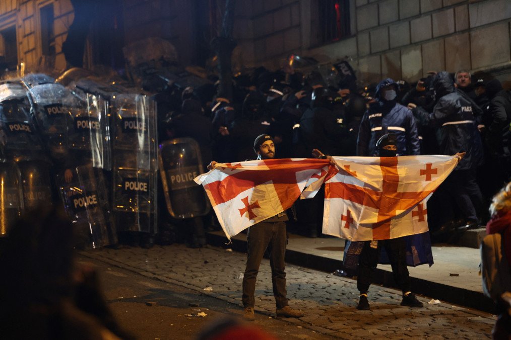 Ukraine Condemns Georgian Government’s Crackdown as Protests Continue for Fourth Night