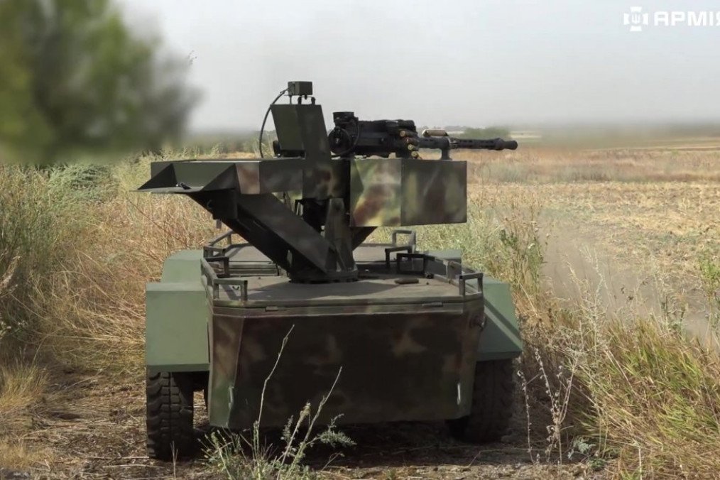 Ukraine Unveils New Battlefield Internet That Keeps Ground Robots Online, Even Without GPS Ukraine Unveils New Battlefield Internet That Keeps Ground Robots Online, Even Without GPS