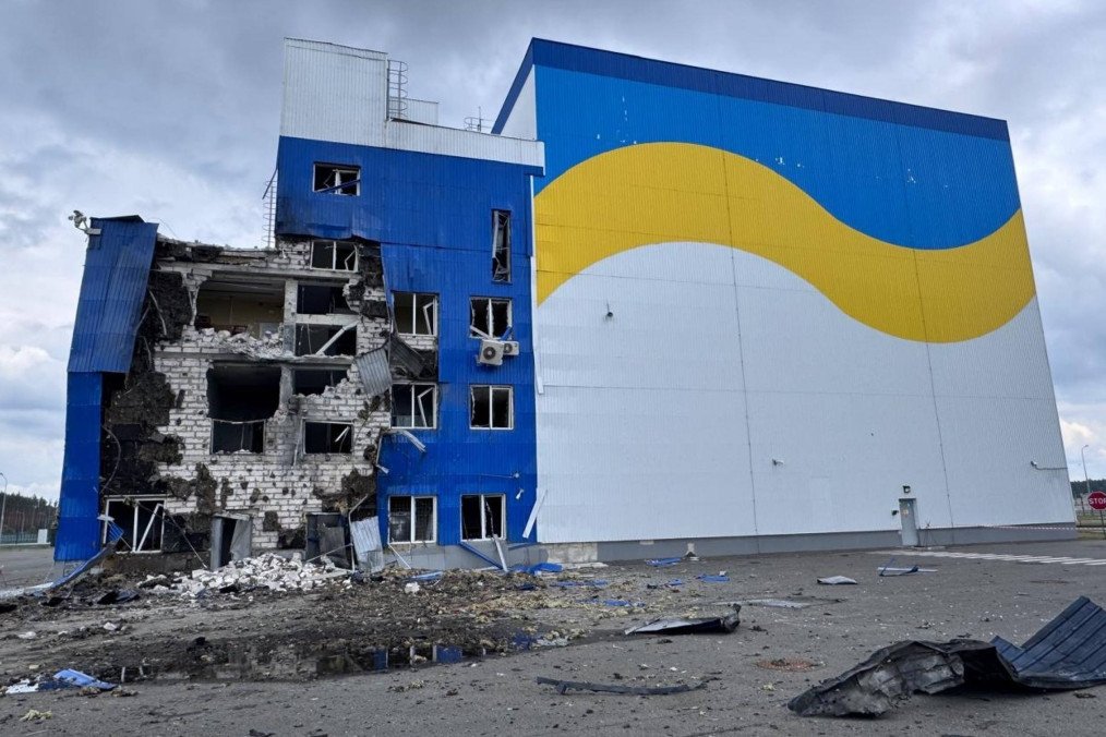 Damage to the fuel reception and transfer building at the Centralized Spent Nuclear Fuel Storage Facility following a Russian drone strike on June 7, 2026. (Source: Energoatom)