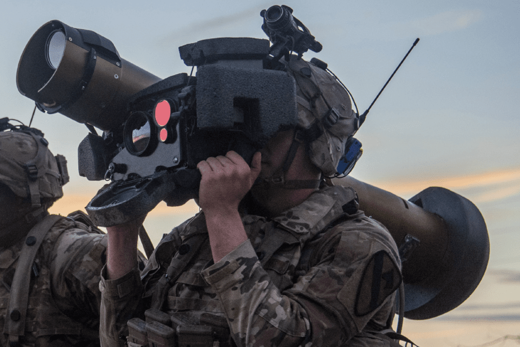 Lightweight Command Launch Unit for the Javelin anti-tank missile system. Lightweight Command Launch Unit for the Javelin anti-tank missile system.