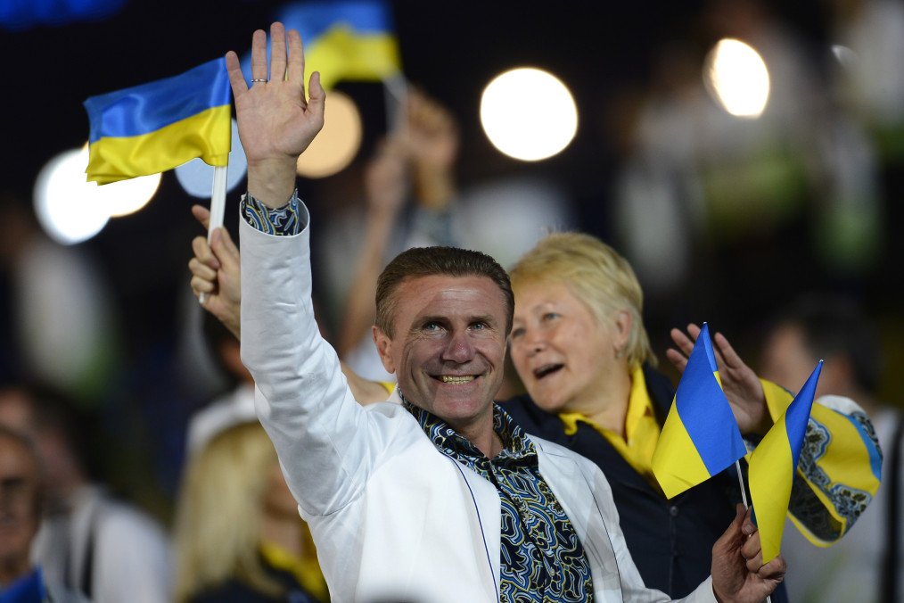 Ukrainian Olympic Champion Serhii Bubka and Snoop Dogg to Carry Flame in 2024 Olympics Ceremony