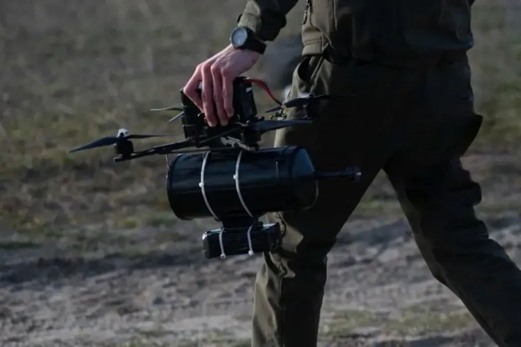 Ukrainian Defense Ministry Showcases Fiber-Optic-Controlled FPV Drones to Counter Russian Tech