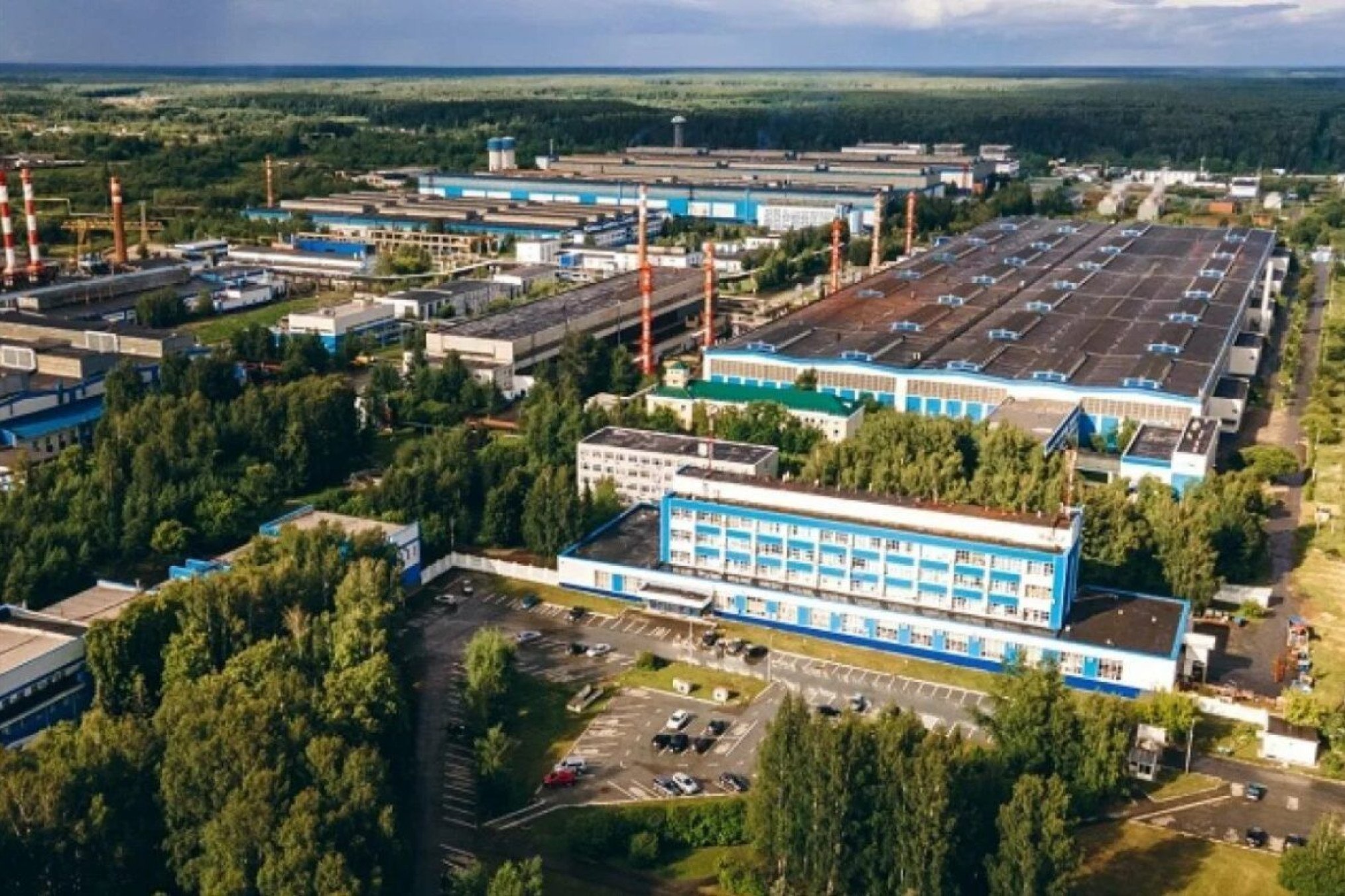Drones Strike Russia’s Titanium Giant Supplying Su-34 Fighters and ...