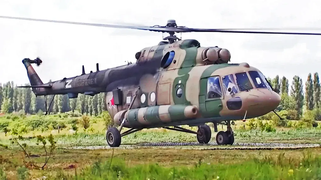 Russian Air Force Mi-8TPR-1 “Rychag-AV” electronic warfare helicopter. (Photo: open source)