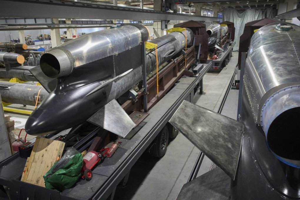 Production of the Ukrainian Fire Point FP-5 Flamingo cruise missile, August 18, 2025. Exclusive photos courtesy of AP. (Source: AP) Production of the Ukrainian Fire Point FP-5 Flamingo cruise missile, August 18, 2025. Exclusive photos courtesy of AP. (Source: AP)