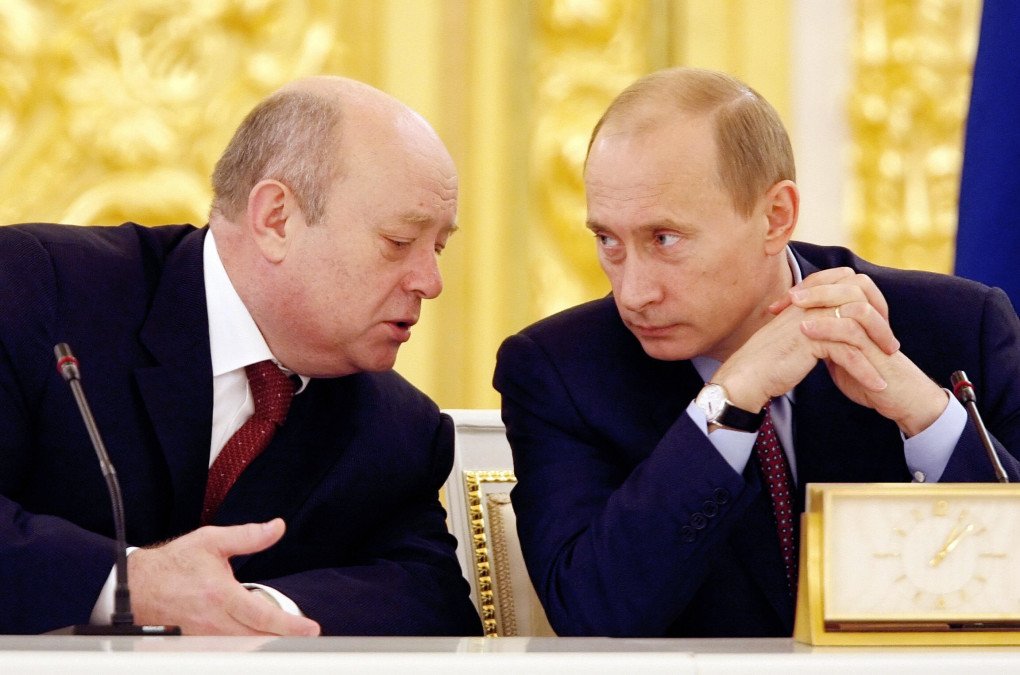 Mikhail Fradkov (L) and Russia’s leader, Vladimir Putin (R), during the session of the State Council in Moscow, 21 July 2006. (Source: Misha Japaridize via Getty Images) Mikhail Fradkov (L) and Russia’s leader, Vladimir Putin (R), during the session of the State Council in Moscow, 21 July 2006. (Source: Misha Japaridize via Getty Images)