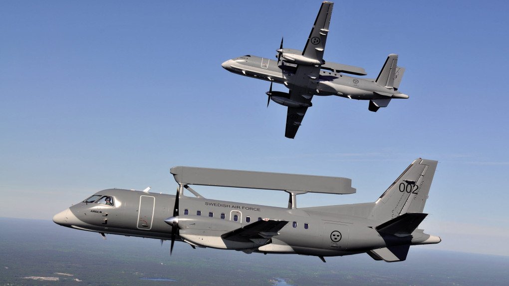 A pair of Swedish ASC 890 airborne early warning and control (AEW&amp;C) aircraft. (Source: Swedish Air Forces)