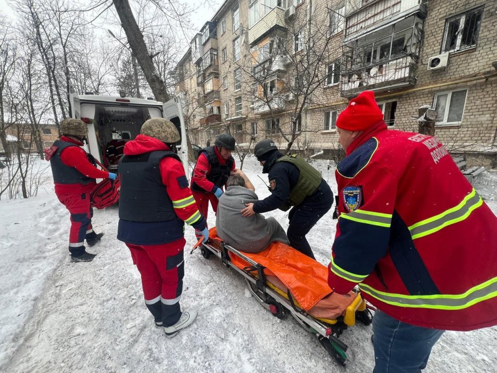 Paramedics load a wounded civilian into an ambulance after Russian attacks left multiple people injured in the city on January 16, 2026. (Photo: Dnipropetrovsk Regional Military Administration)