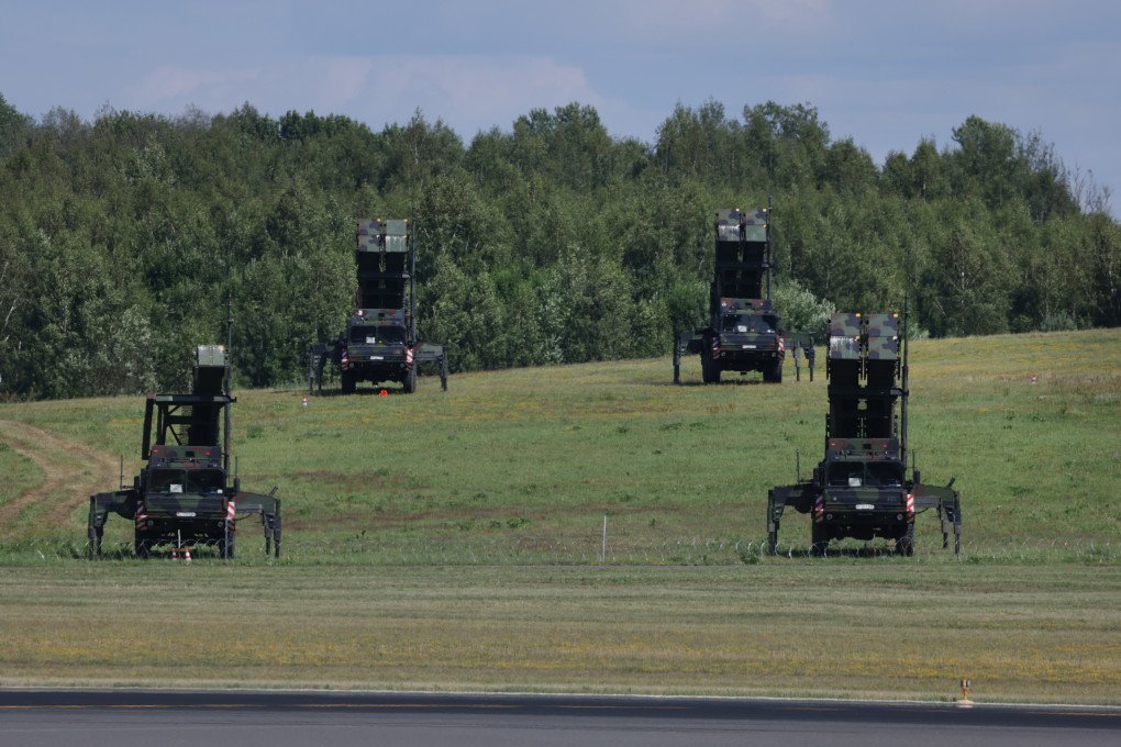 Patriot air defence missile systems stand near the tarmac at Vilnius International Airport on July 08, 2023, in Vilnius, Lithuania. (Source: Getty Images) Patriot air defence missile systems stand near the tarmac at Vilnius International Airport on July 08, 2023, in Vilnius, Lithuania. (Source: Getty Images)