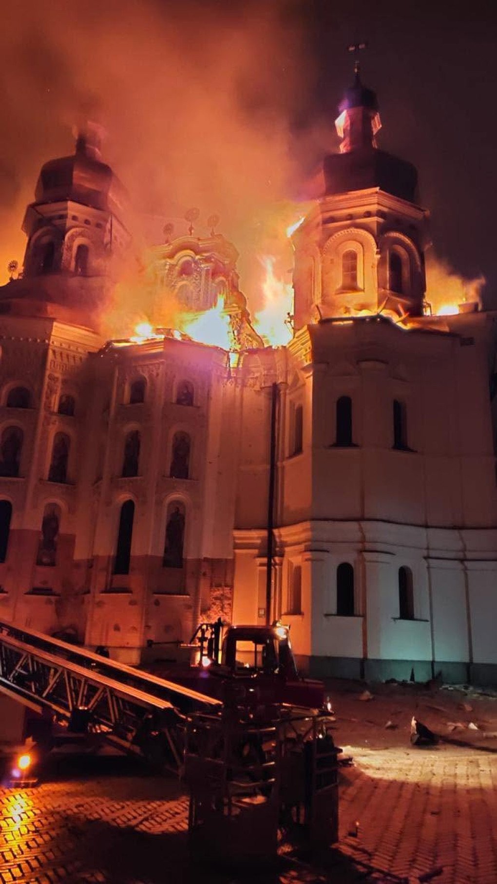 The aftermath of Russian attack on Kyiv Pechersk Lavra. (Source: Yevstratiy Zoria) The aftermath of Russian attack on Kyiv Pechersk Lavra. (Source: Yevstratiy Zoria)