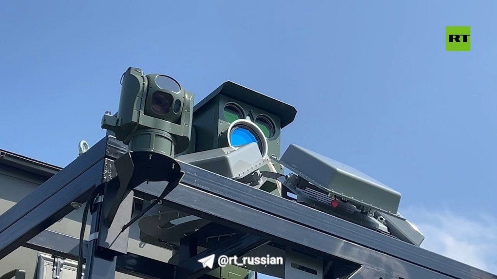 Close-up of a Russian laser air defense unit reportedly used against Ukrainian drones. (Source: RT)