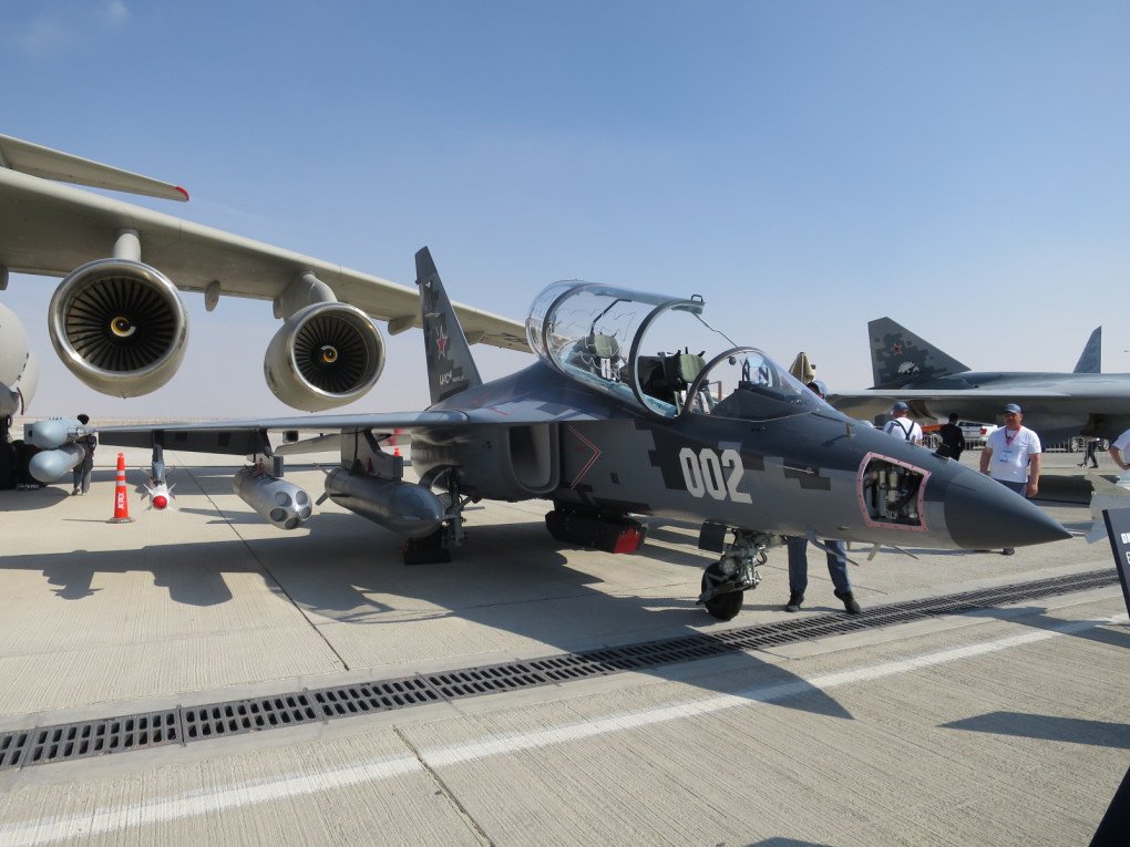 Yak-130M at Dubai Airshow 2025.