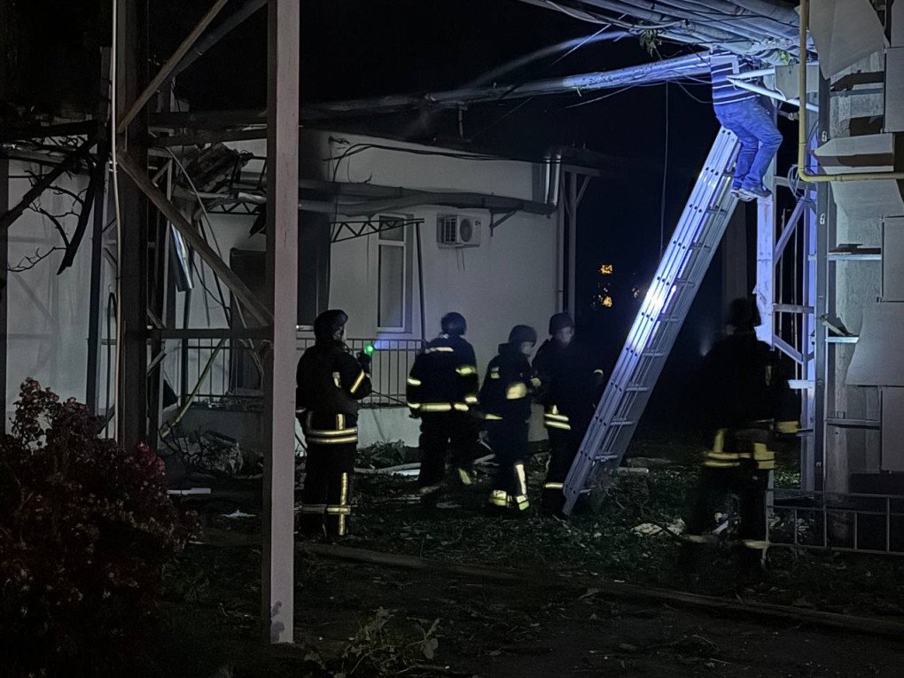 Las secuelas de un ataque ruso con drones contra un hospital de maternidad en Odesa, el 10 de junio de 2025. (Fuente: La Administración Militar de la Región de Odesa) Las secuelas de un ataque ruso con drones contra un hospital de maternidad en Odesa, el 10 de junio de 2025. (Fuente: La Administración Militar de la Región de Odesa)