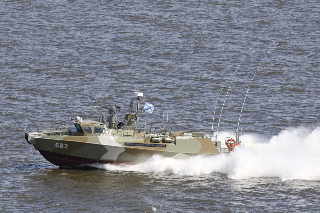 A project 03160 "Raptor" patrol boat built by the Pella Shipyard. (Source: Wikimedia)