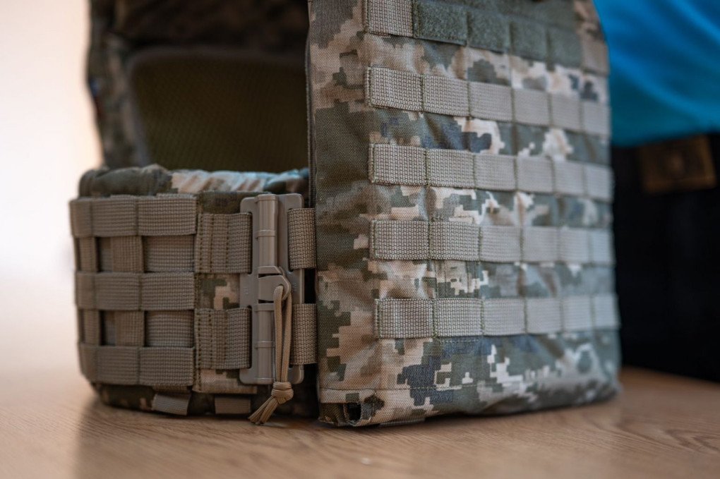 A modular body armor vest in MM-14 camouflage, part of the new expanded 1–11 configuration. (Source: Ministry of Defense of Ukraine.)