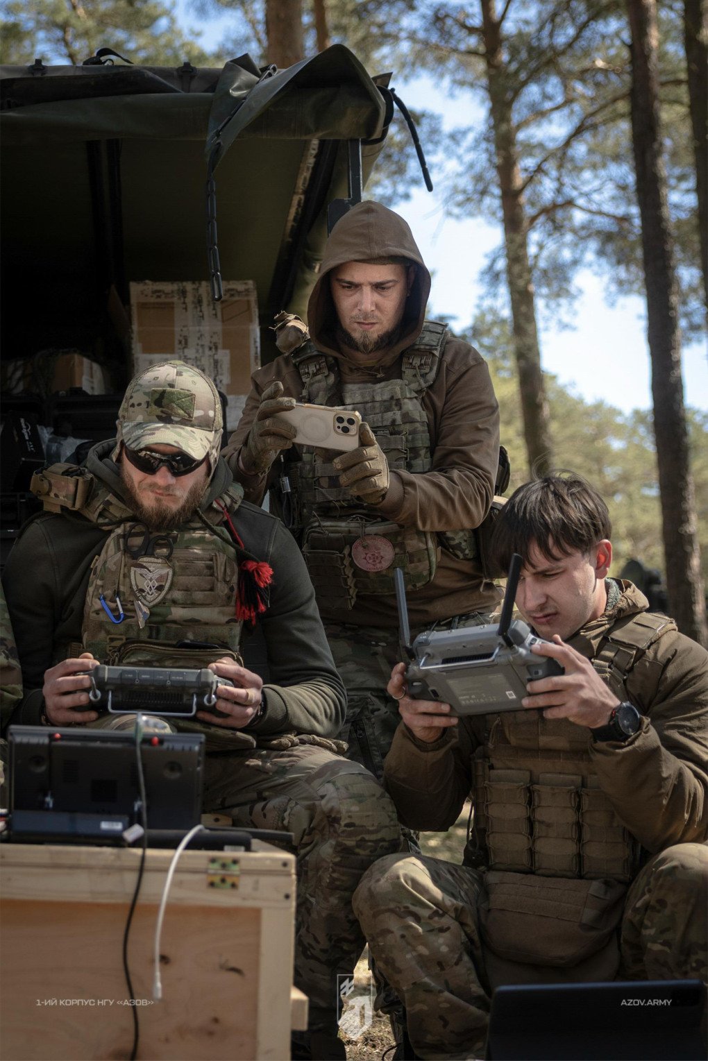 Ukrainian drone pilots operate a drone during exercise Aurora 26. Photo by Swedish Armed Forces. Source: The 1st Corps of the Ukrainian National Guard “Azov” Ukrainian drone pilots operate a drone during exercise Aurora 26. Photo by Swedish Armed Forces. Source: The 1st Corps of the Ukrainian National Guard "Azov"