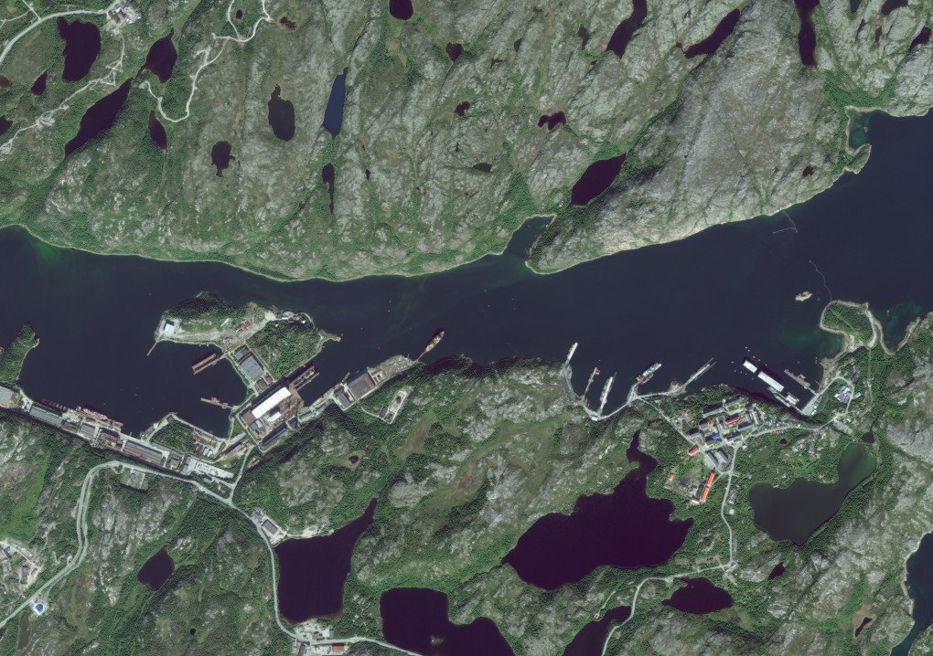 Maxar closeup satellite imagery of the Olenya Guba naval base located in the Olenya Bay off the Barents Sea on the Kola Peninsula in the Murmansk Oblast, Russia. (Satellite image (c) 2024 Maxar Technologies./Getty Images) Murmansk naval base