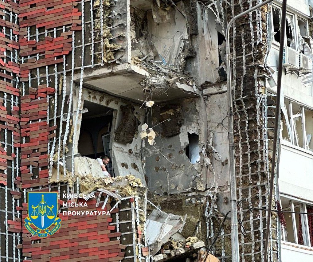 Residential building, damaged by the Russian drone strike in Kyiv on June 10, 2025. (Source: Kyiv City Prosecutor’s Office)