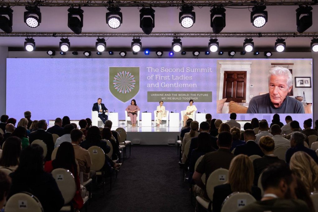 The press conference in Kyiv during the Second Summit of First Ladies and Gentlemen. Photo: Anton Kulakovskyi