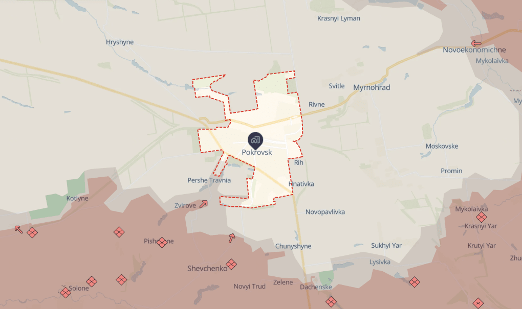 Map centered on Pokrovsk with dashed red lines marking liberated and cleared pockets around the town as of September 25. Areas shaded red to the south and southeast indicate Russian-held territory. Red arrows show recent enemy thrusts pushing north toward Myrnohrad and Novoekonomichne. Red diamond icons mark Russian concentration points near Solone, Pishchane, Shevchenko and Krasnyi Yar. Visible village names include Pershe Travnia, Rih, Hnativka, Novopavlivka, Chunyshyne, Myrnohrad and Novoekonomichne. (Source: DeepState)