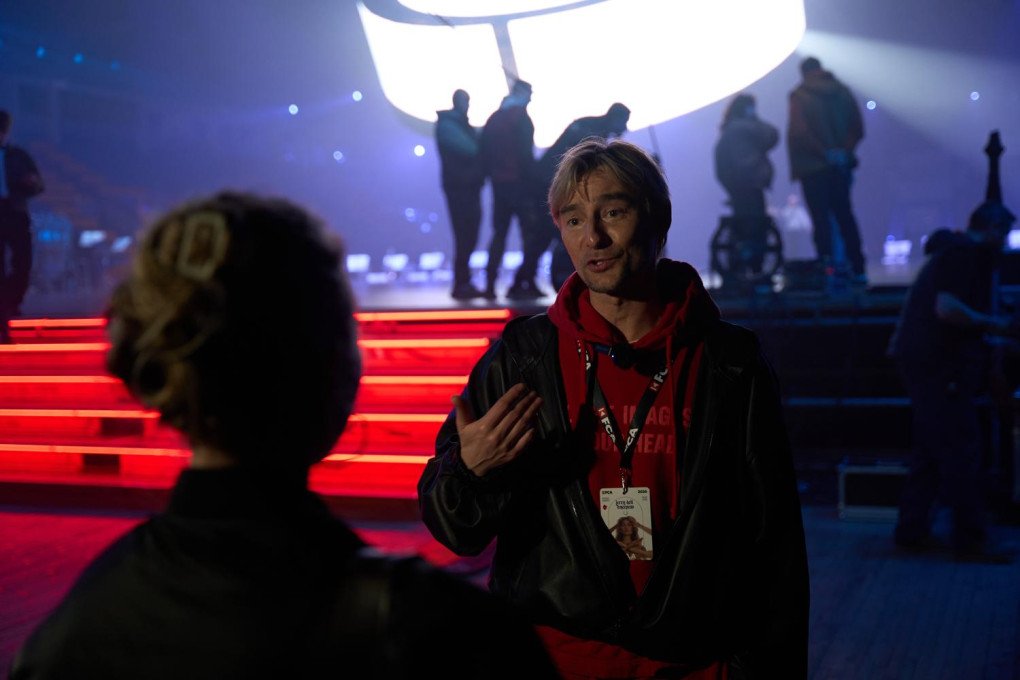 Director Alan Badoev speaks backstage during preparations for the concert in Kyiv, Ukraine, April 4, 2026. (Photo: Mykyta Shandyba/UNITED24 Media)