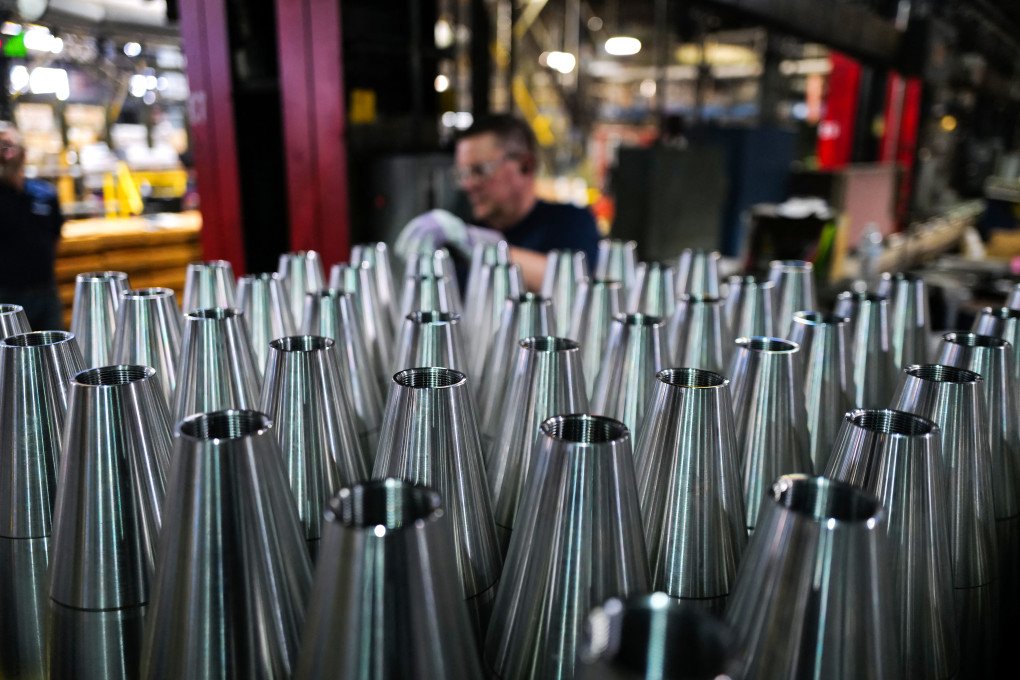 An employee handles 155 mm caliber shells after the manufacturing process at the Scranton Army Ammunition Plant (SCAAP) in Scranton, Pennsylvania, on April 16, 2024. (Source: Getty Images) An employee handles 155 mm caliber shells after the manufacturing process at the Scranton Army Ammunition Plant (SCAAP) in Scranton, Pennsylvania, on April 16, 2024. (Source: Getty Images)