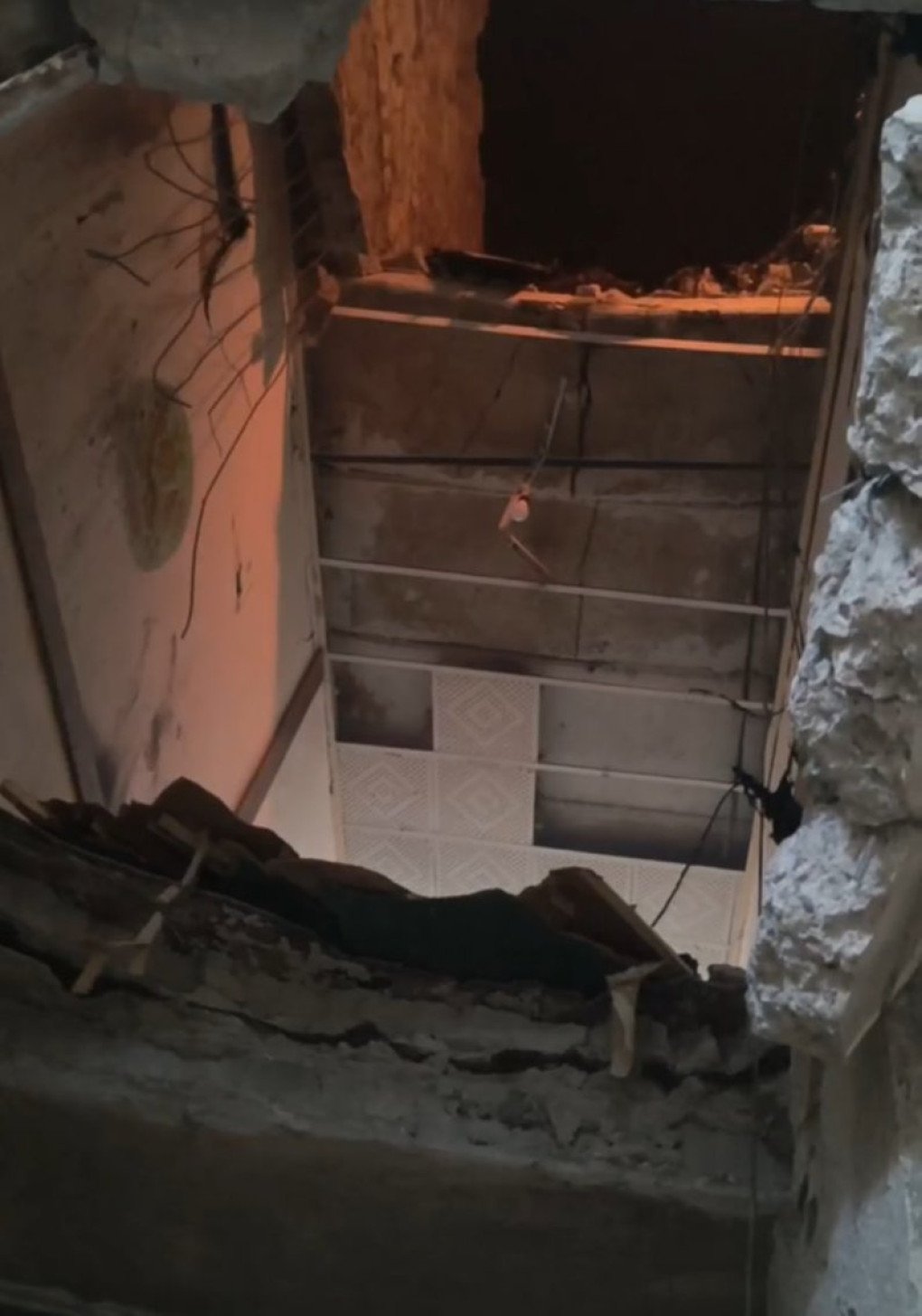 Damaged floors of the Suspilne Dnipro editorial office building as a result of an attack on the city. November 17, 2025. (Source: Suspilne Dnipro)